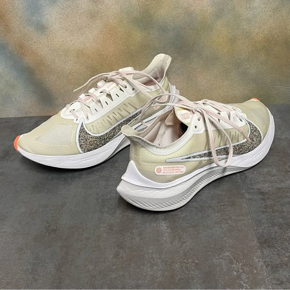 Nike Zoom Gravity Summit White Women's Running Shoes Size 10M